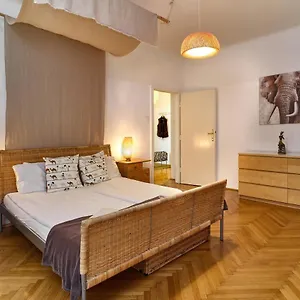 state-opera-alley-lodge.vienna-besthotels.com/