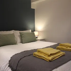 flat-1-allerton-house.yorkshirehotels.net/